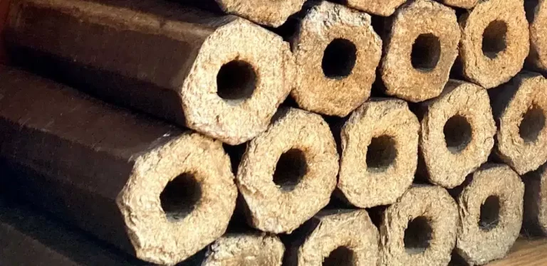 Close-Up Pini-Kay houtbriketten